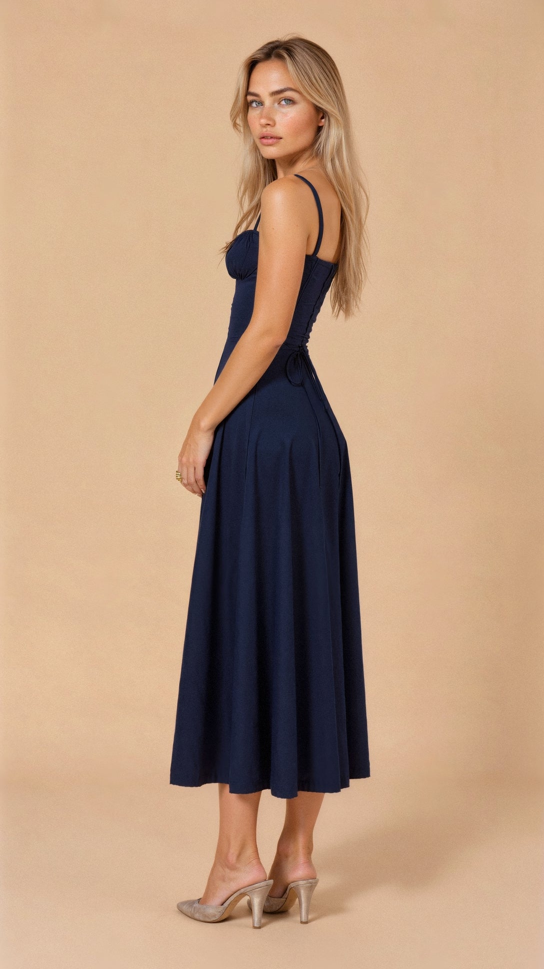 Abito Donna Midi Velluto Smanicato Slim Fit – Elegante