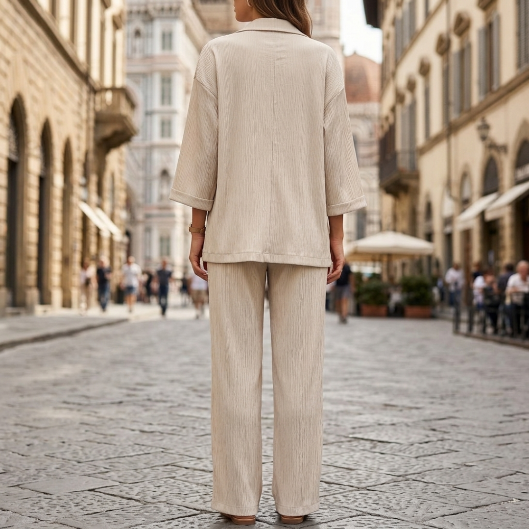 Completo Donna Blazer Doppiopetto e Pantaloni a Gamba Larga