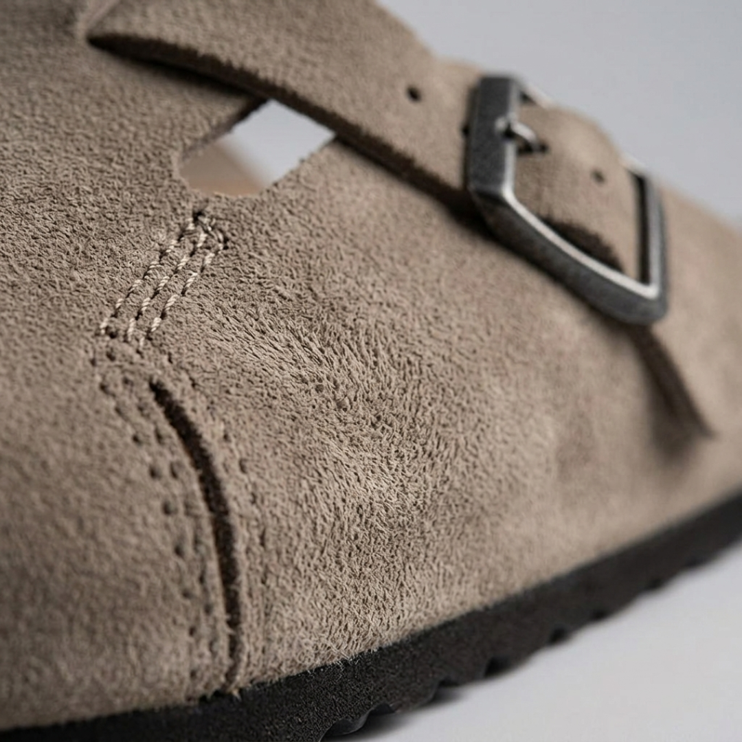 Zoccoli Bassi Unisex in Pelle con Fibbia Regolabile