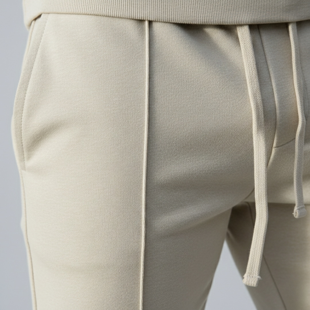 Set Coordinato in Maglia con Pantaloni Slim e Felpa a Girocollo Uomo