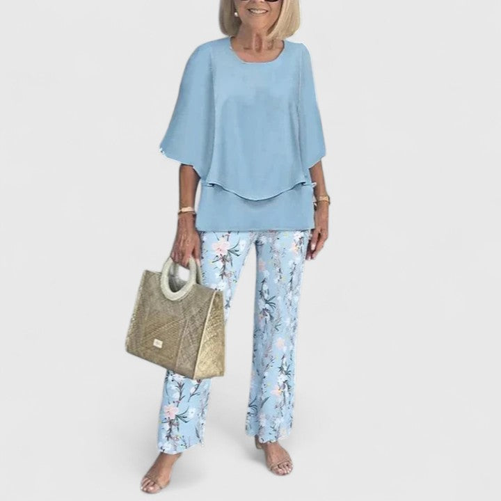 Set Due Pezzi Donna Velluto Smanicato Slim Fit con Bottoni Elegante