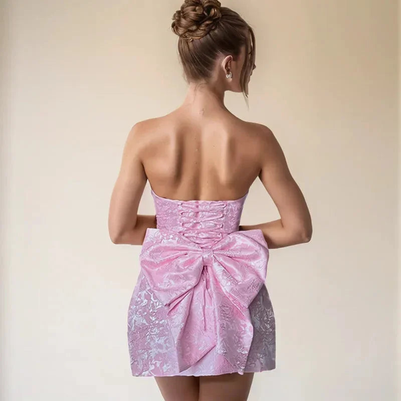 Abito Donna Jacquard Smanicato con Scollo a V – Cerimonia